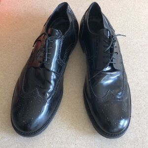 Vero Cuoio Lace Up Brogue Wing Tip Black Oxford